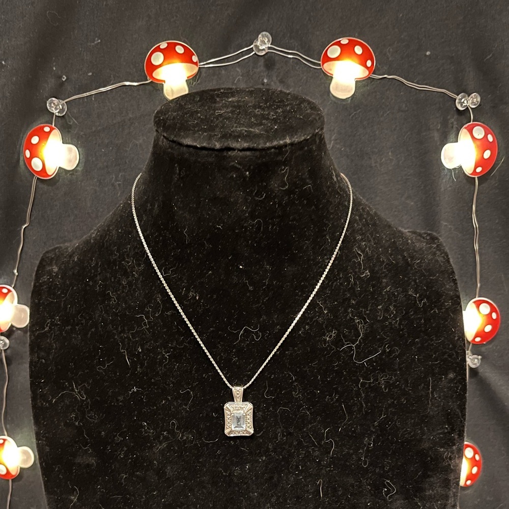 Vintage Sterling Silver Pendant w/ Aquamarine & Napier Chain